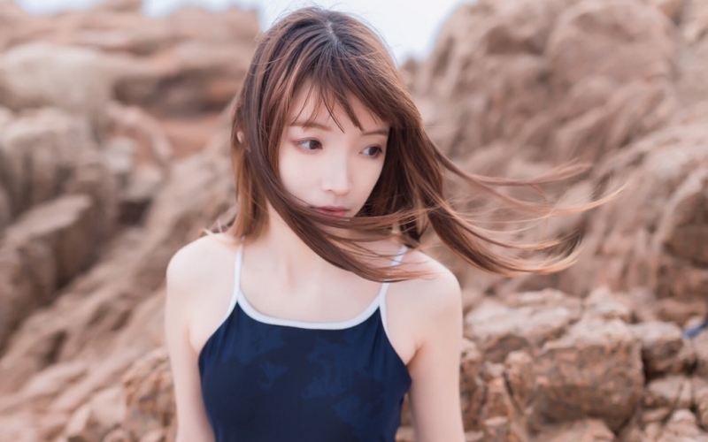 性感少女连体泳衣人体之美写真