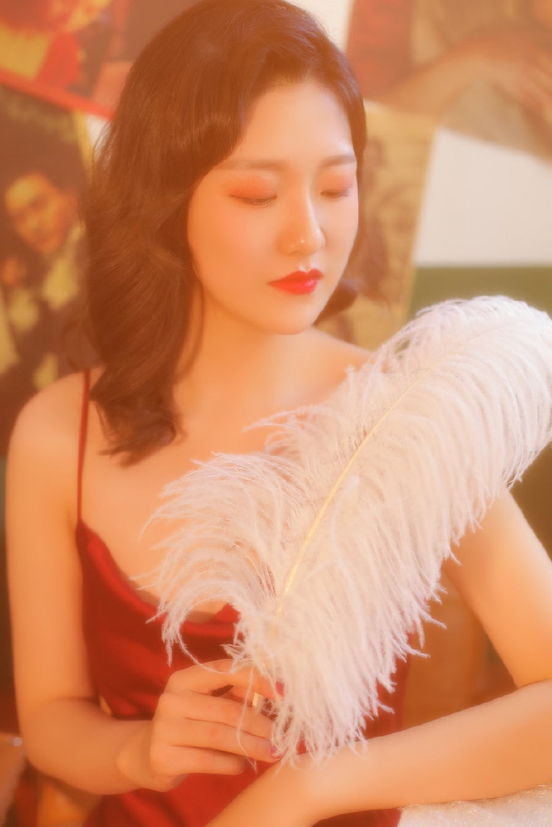 性感美少女吊带连体衣精选图片